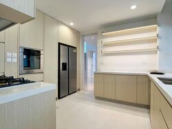 The Colonnade (D10), Condominium #602750641